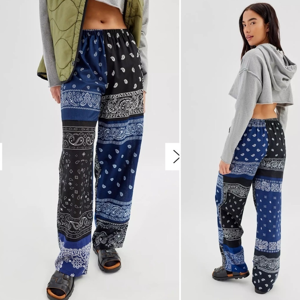 Urban Renewal Remade Pieced Bandana Pant Women S/M Blue Black Outfitters